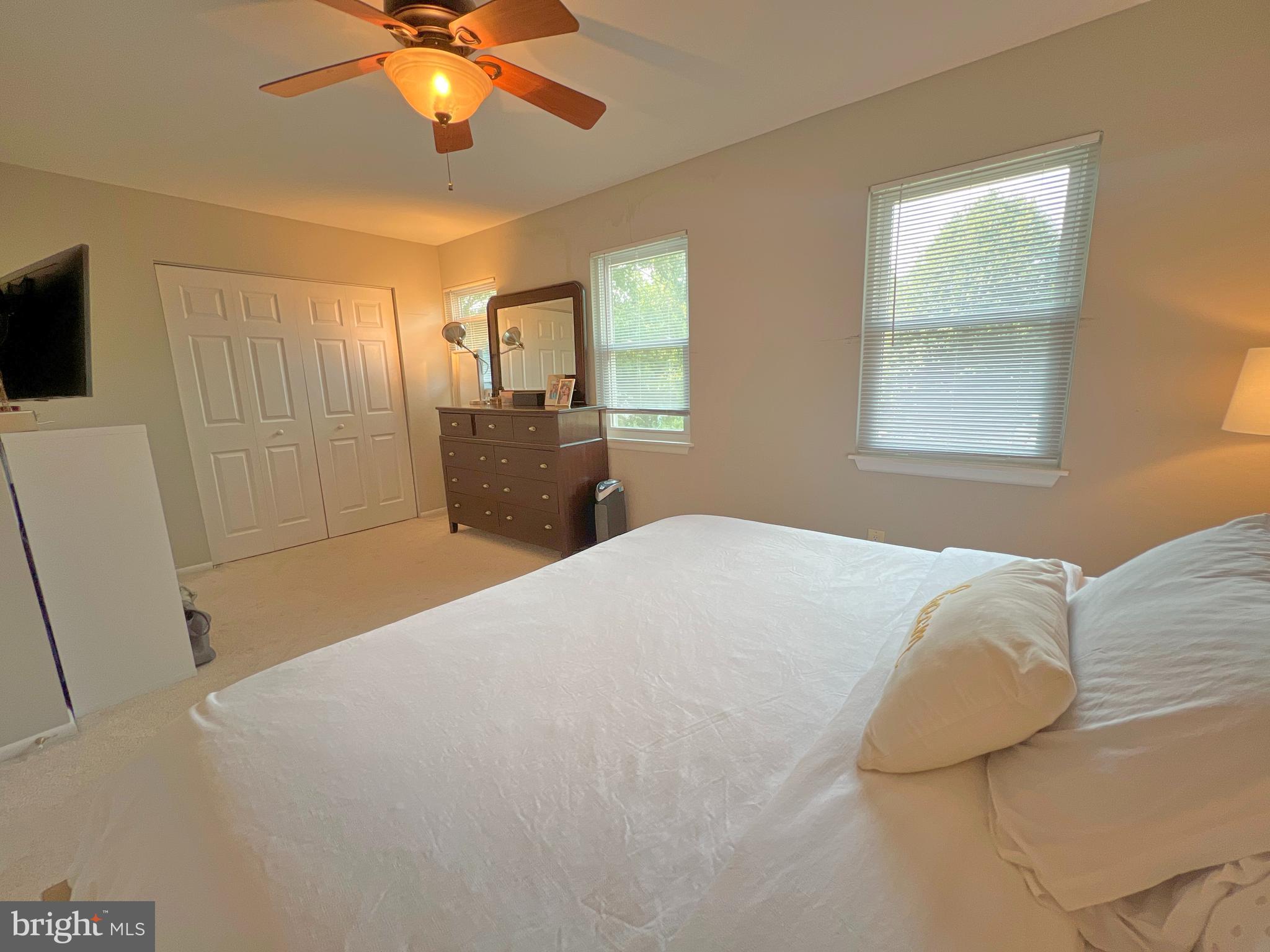 DUMBARTON SQUARE - Residential Lease