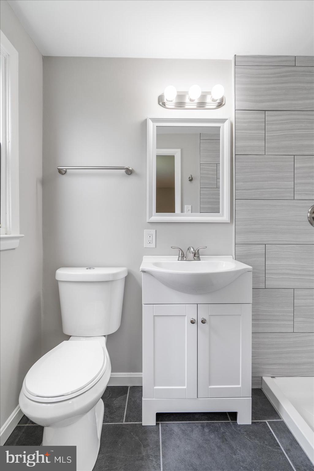 SILVERGATE VILLAGE - Residential