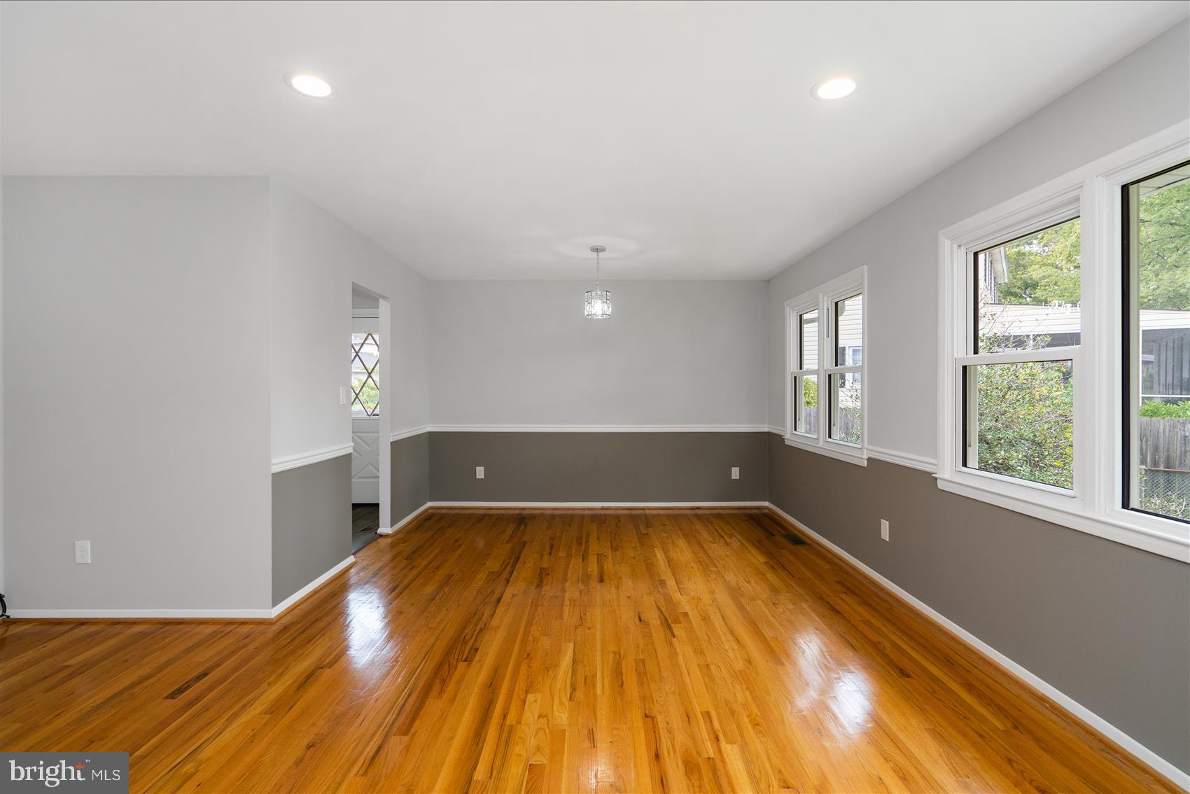 SILVERGATE VILLAGE - Residential