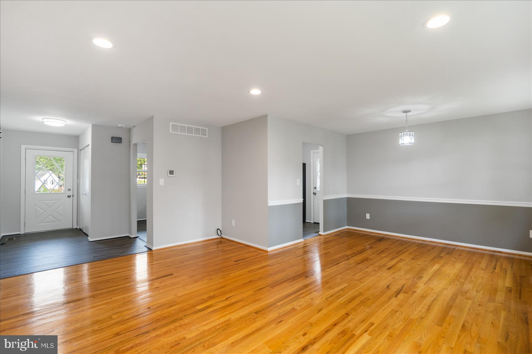 SILVERGATE VILLAGE - Residential