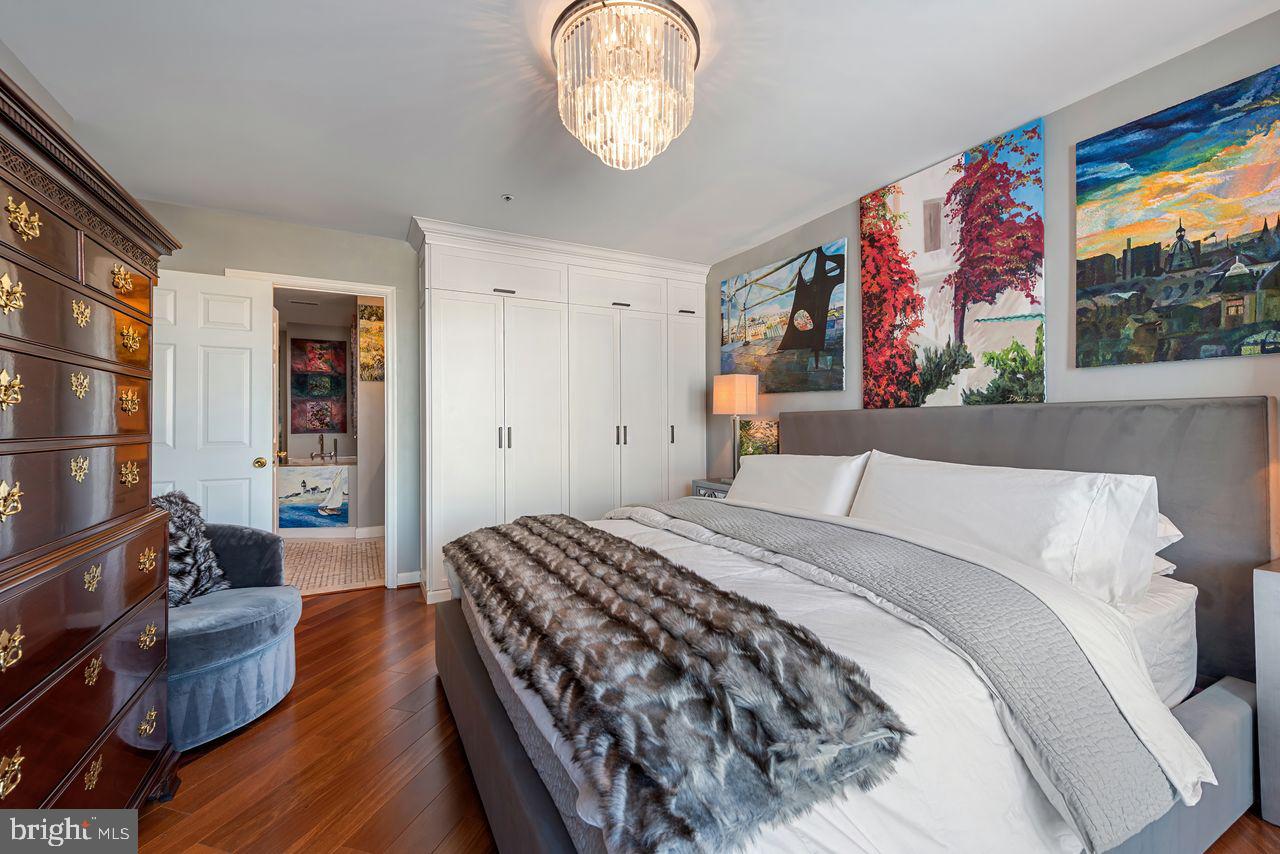 INNER HARBOR - Residential