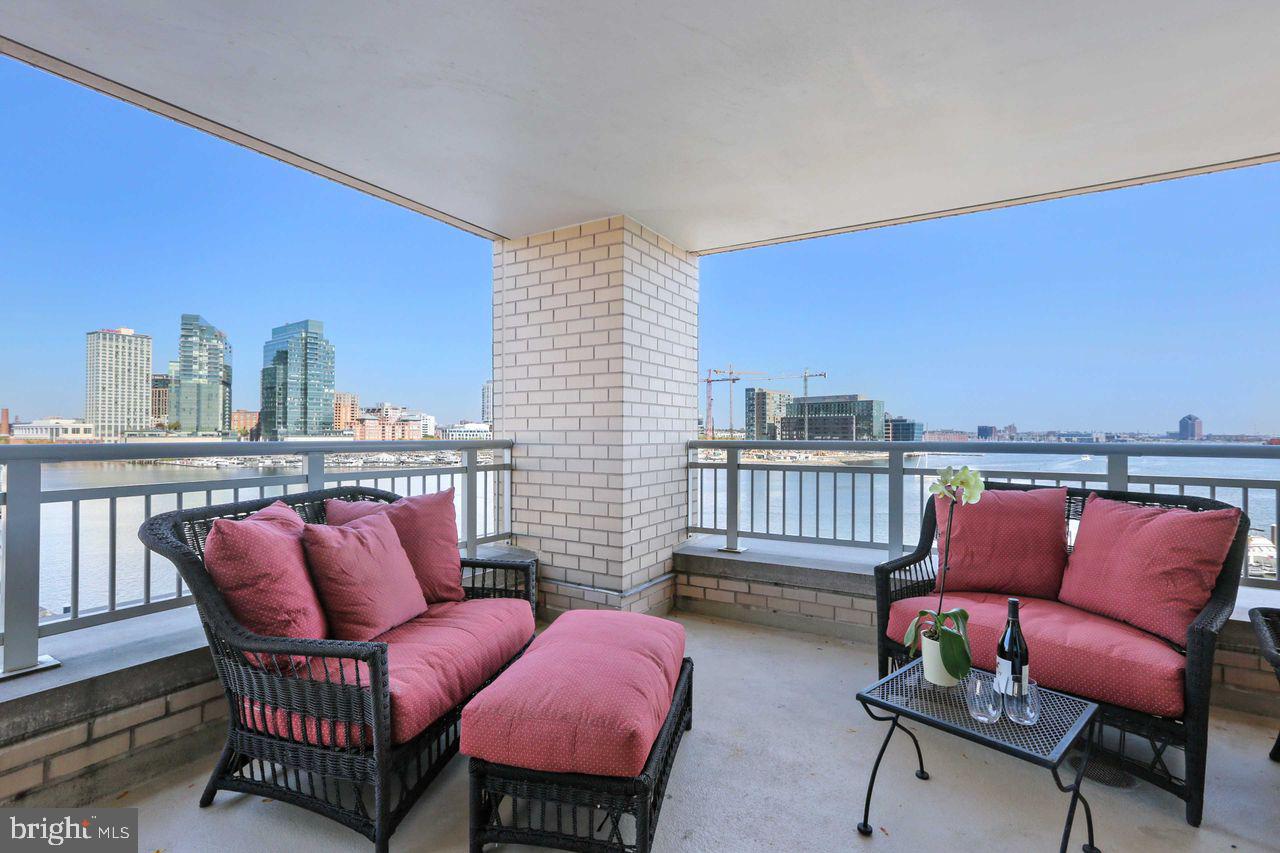 INNER HARBOR - Residential