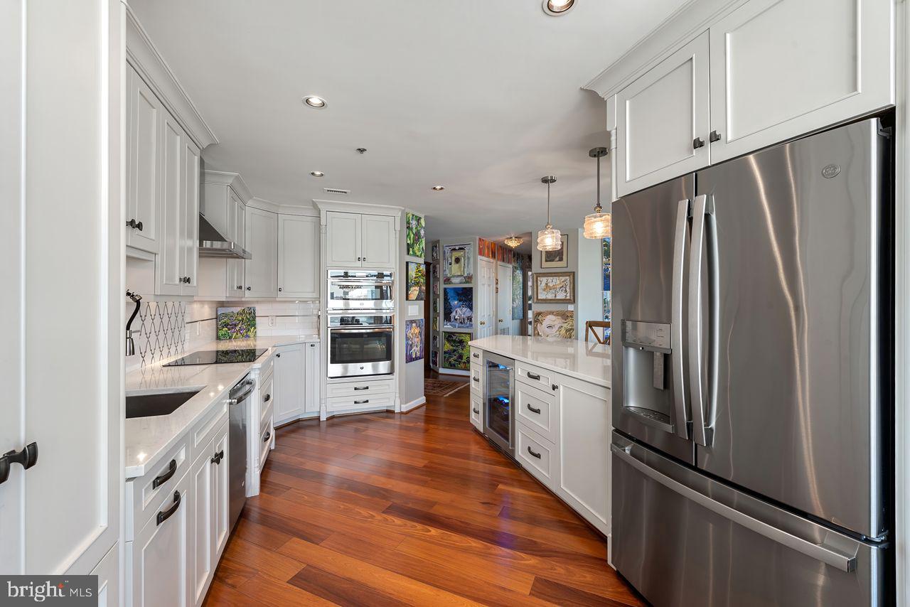 INNER HARBOR - Residential