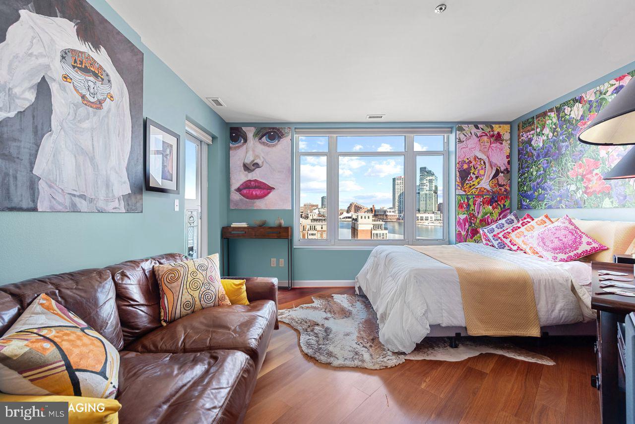 INNER HARBOR - Residential