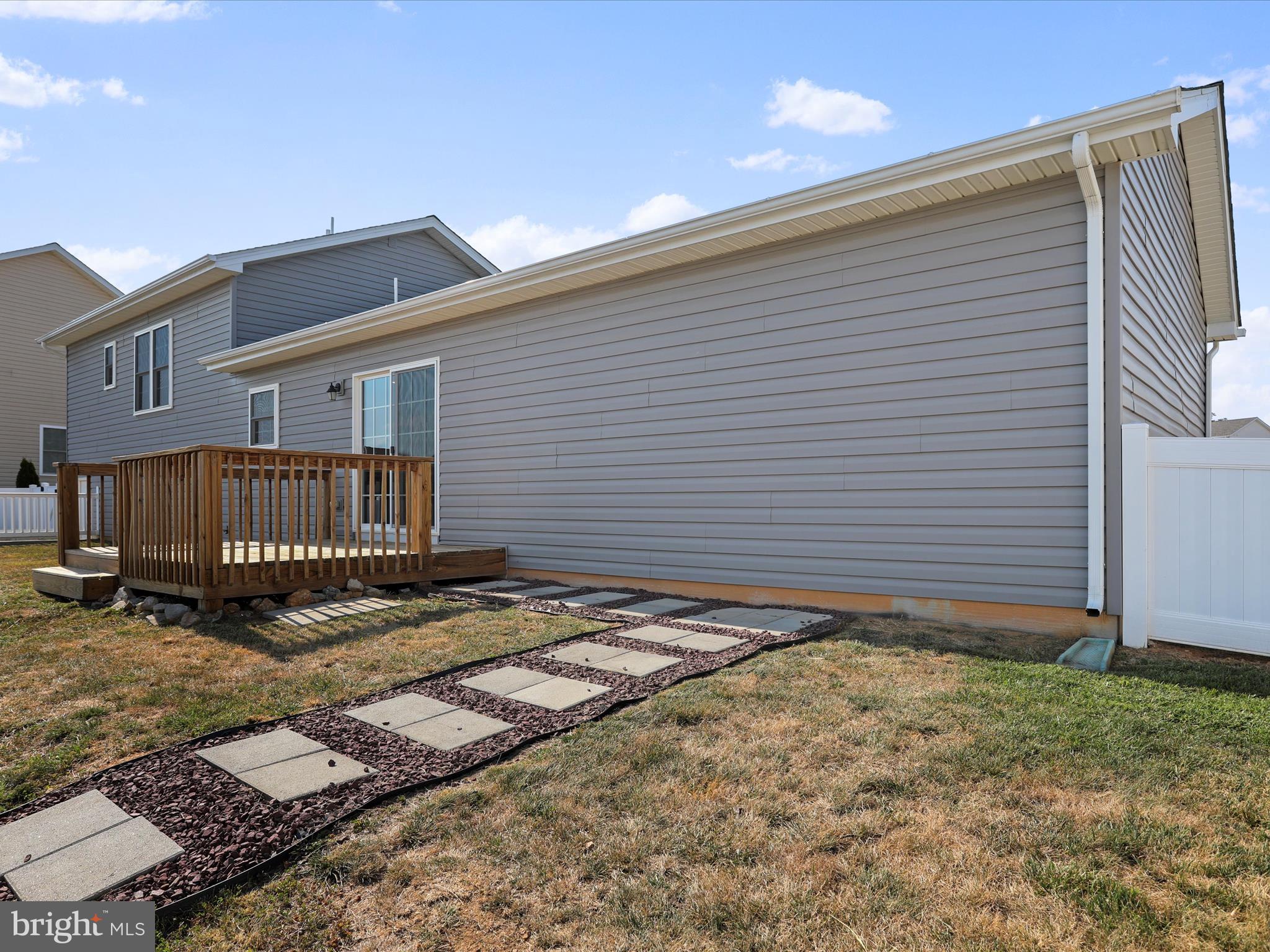 PEBBLE RIDGE - Residential