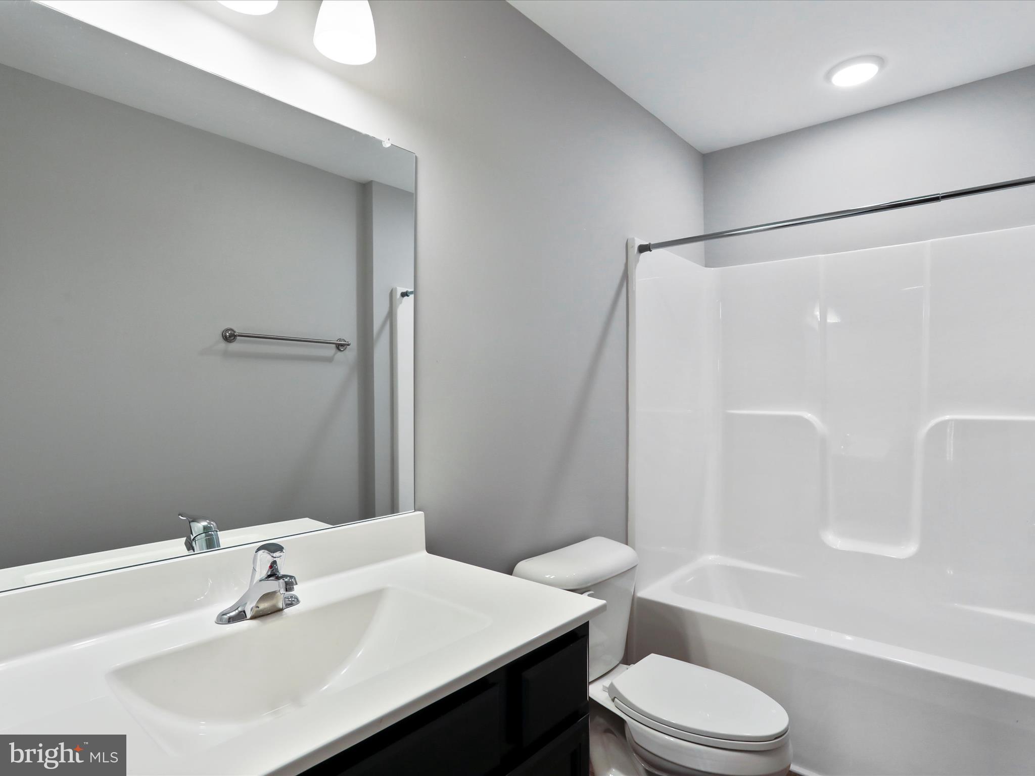 PEBBLE RIDGE - Residential