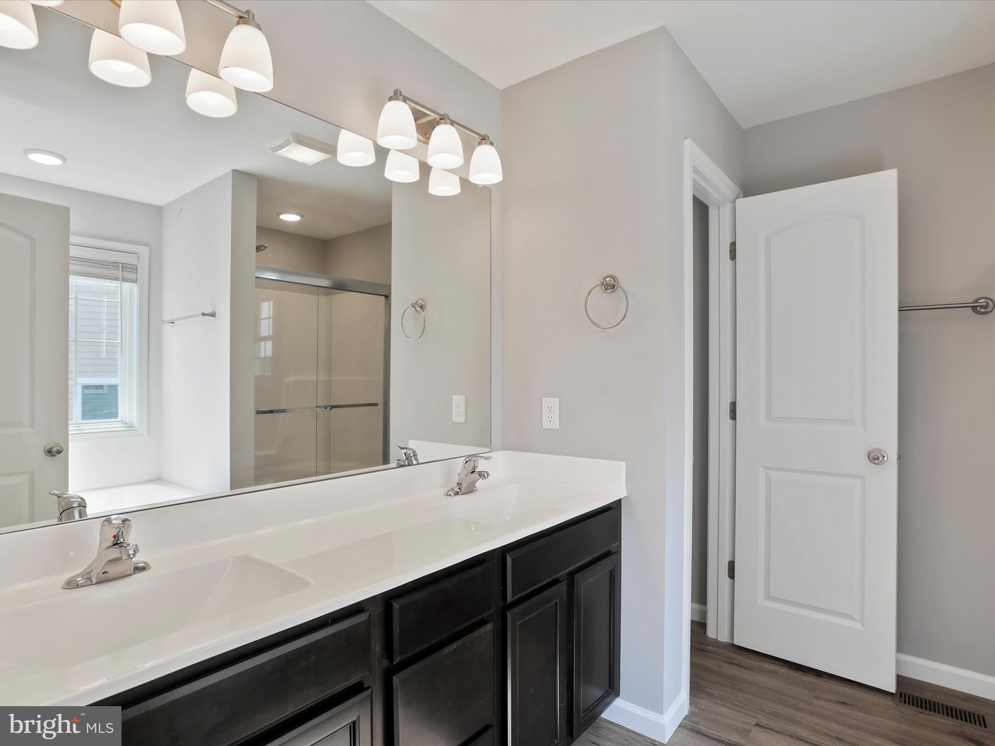 PEBBLE RIDGE - Residential