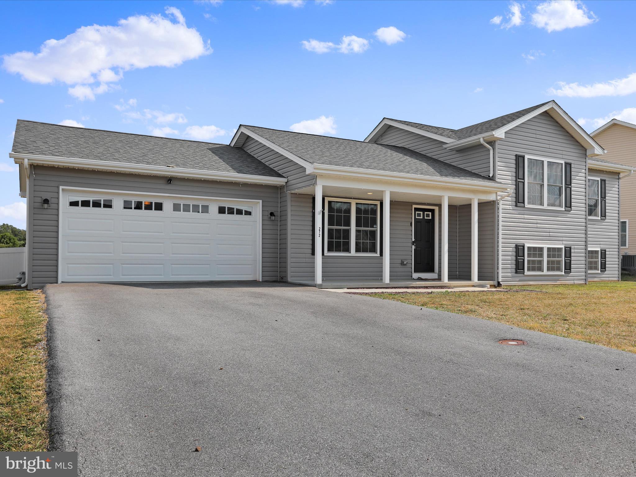 PEBBLE RIDGE - Residential