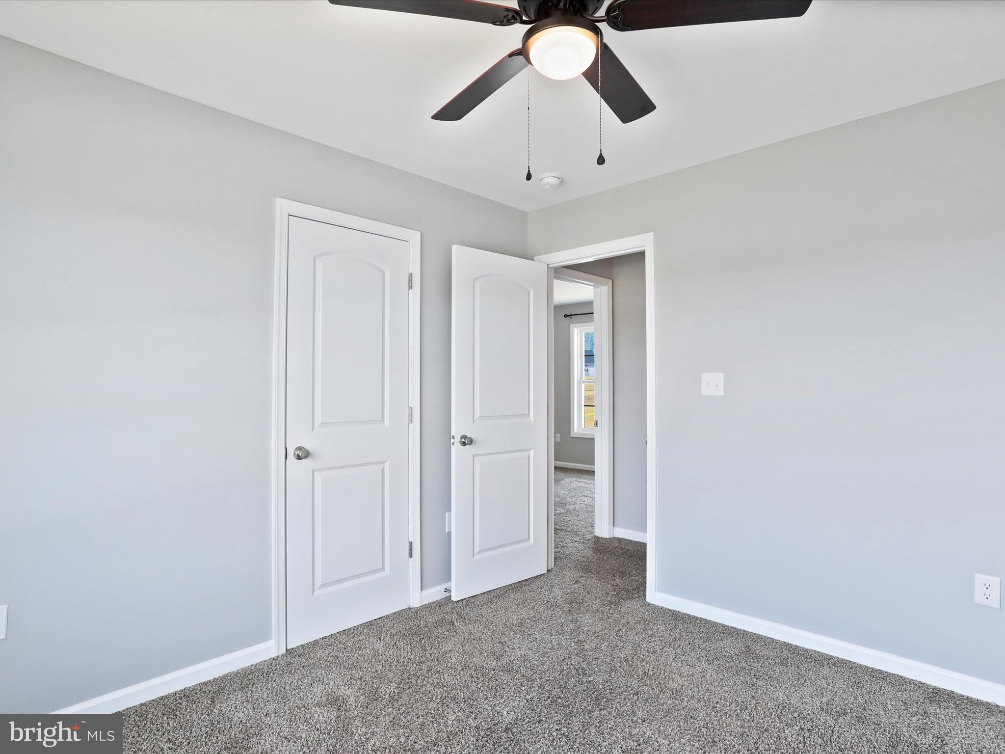 PEBBLE RIDGE - Residential