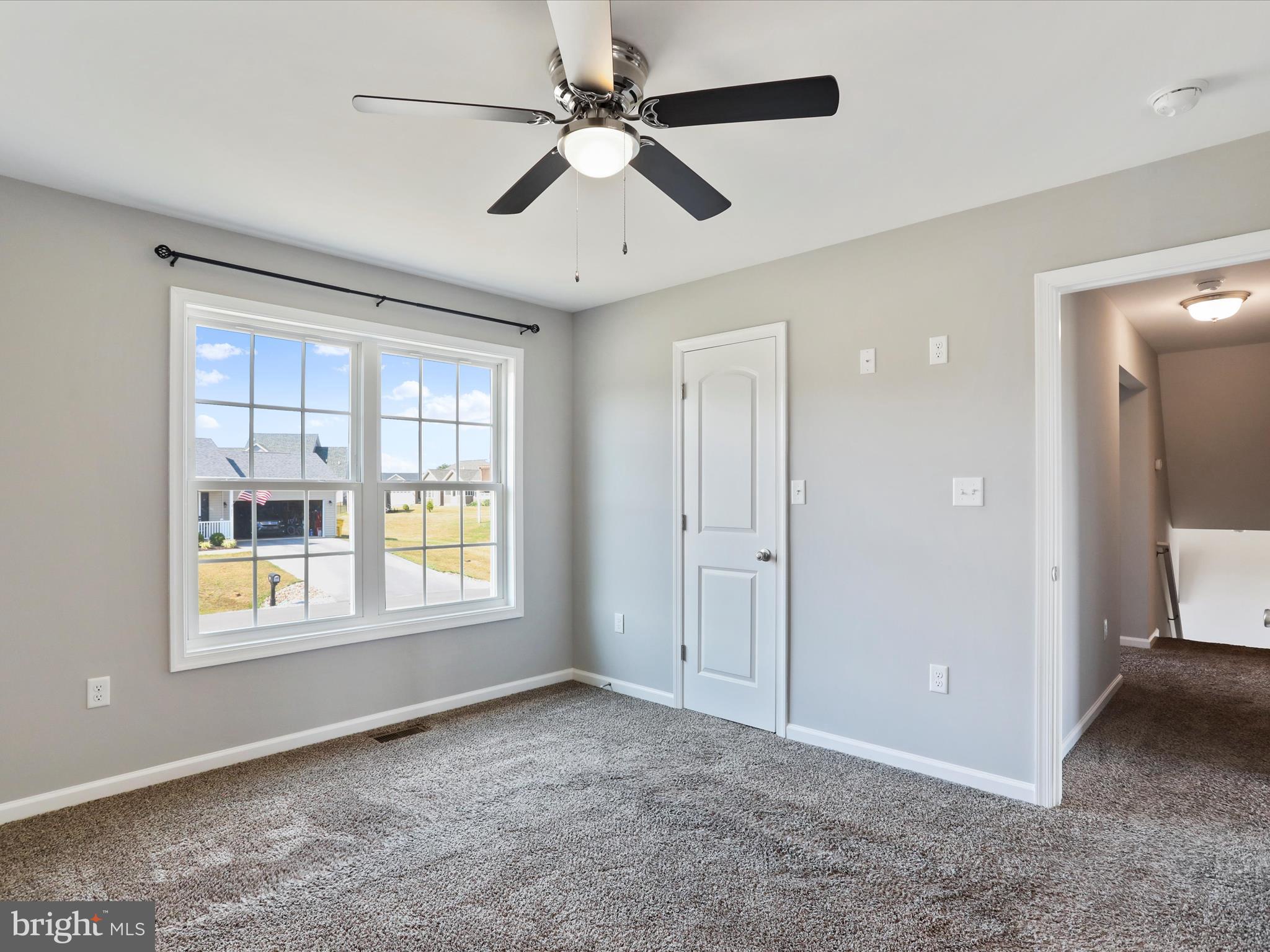 PEBBLE RIDGE - Residential