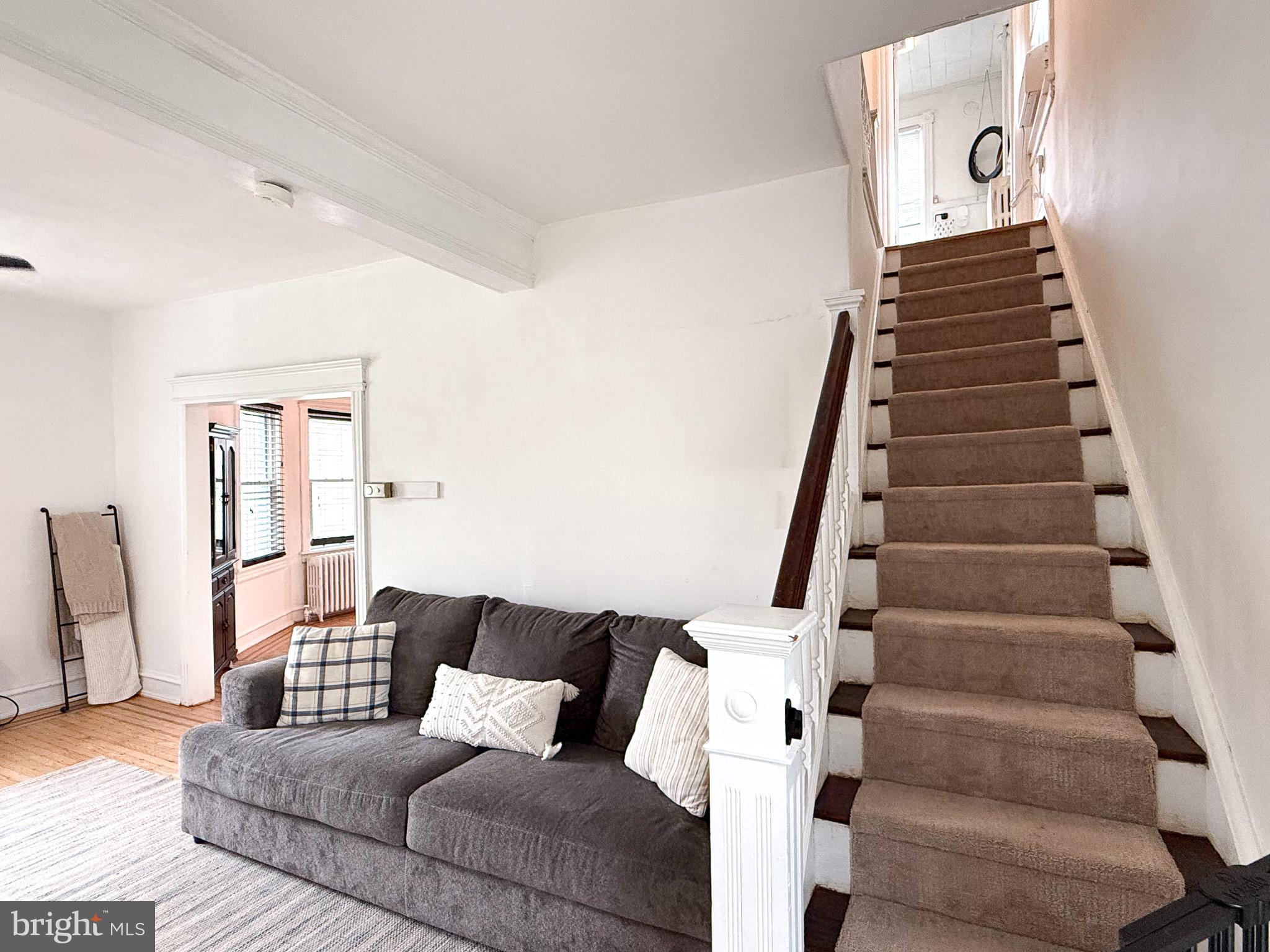 15 ELM AVENUE