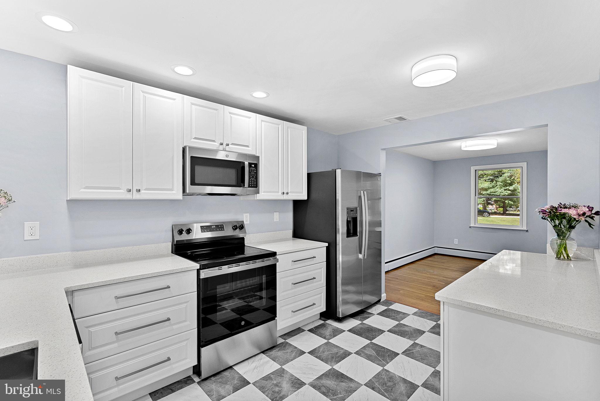 HOPKINS MEAD - Residential