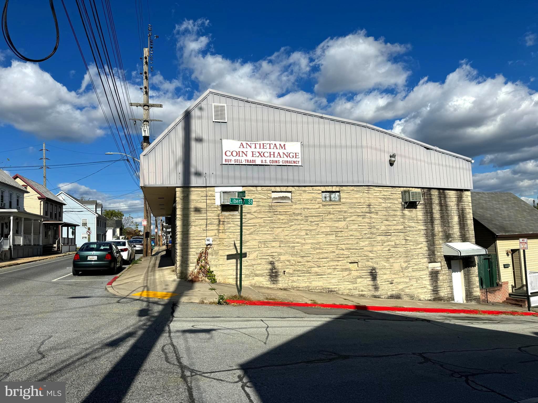 HAGERSTOWN - Residential