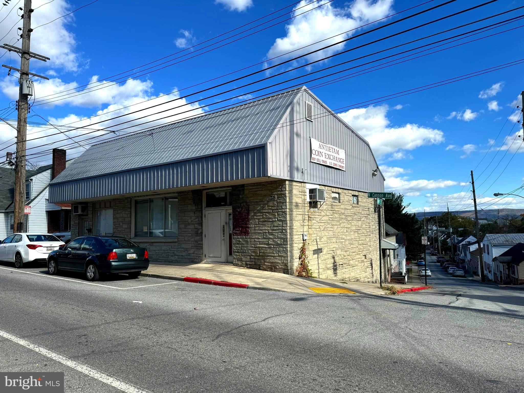 HAGERSTOWN - Residential