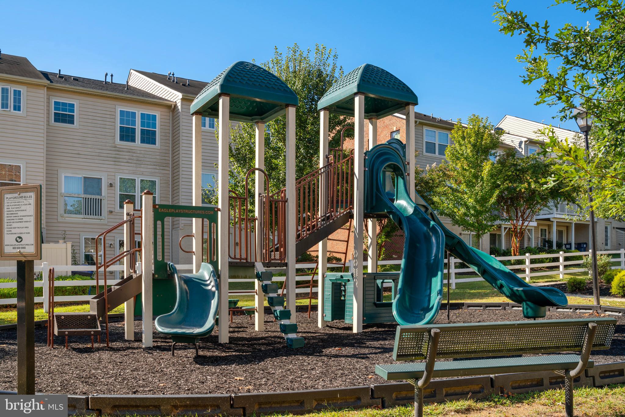 ADAMS CROSSING - Residential Lease