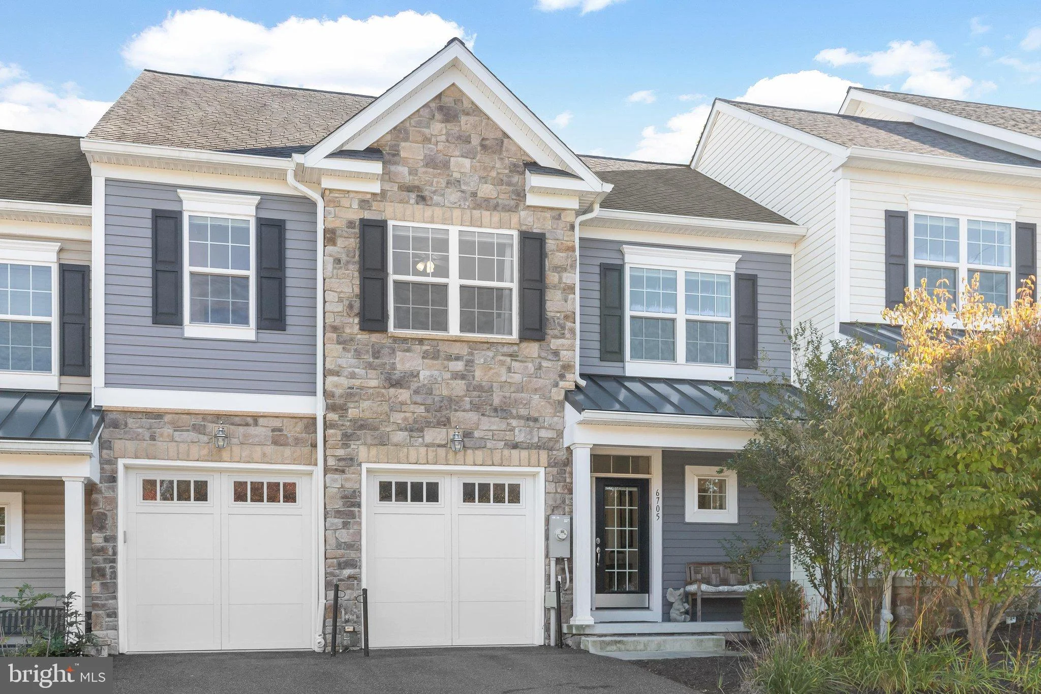 6705 Fairford Lane