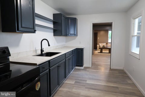 Townhouse For Sale - 242 N 2nd Street<br/> STEELTON, PA 17113
