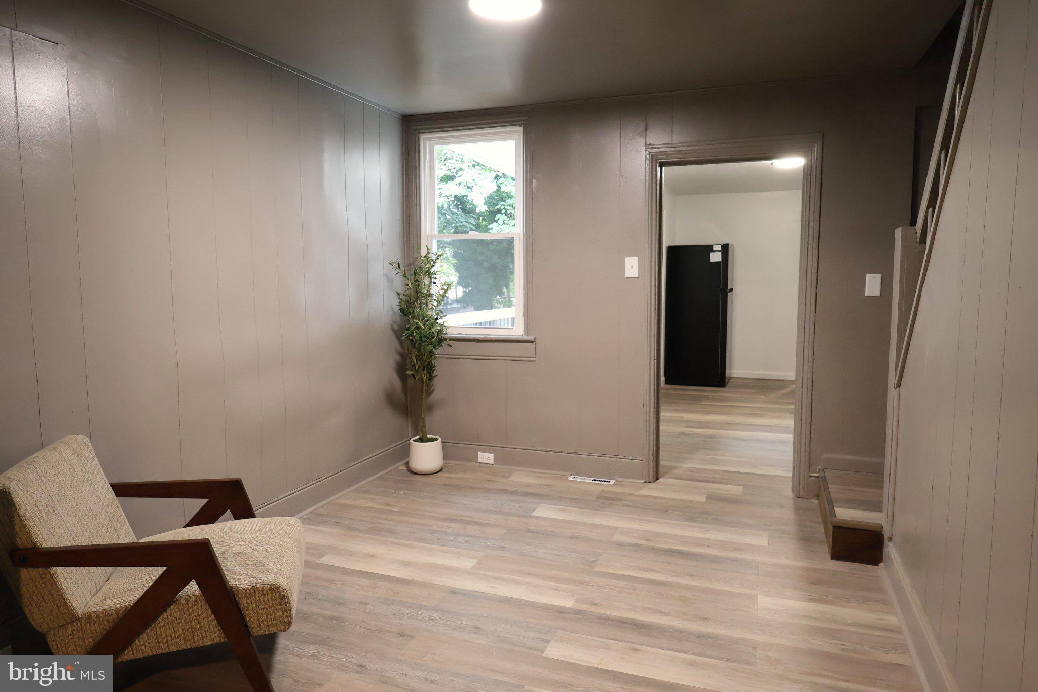 242 N 2ND STREET