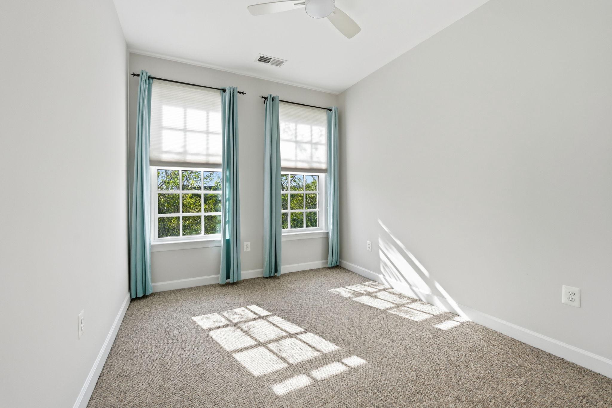 NEW BRISTOW VILLAGE - Residential