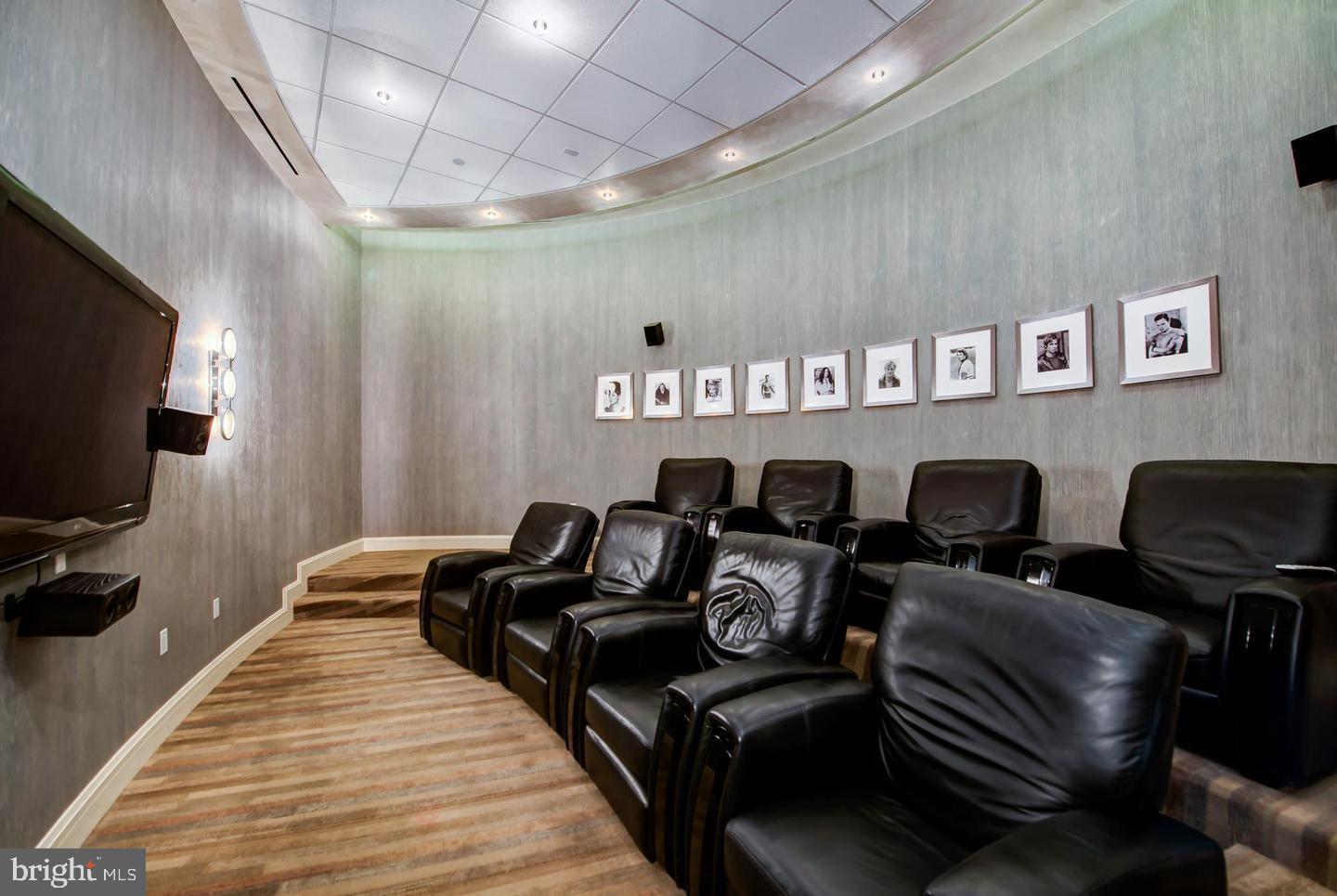 TURNBERRY TOWER - Residential Lease