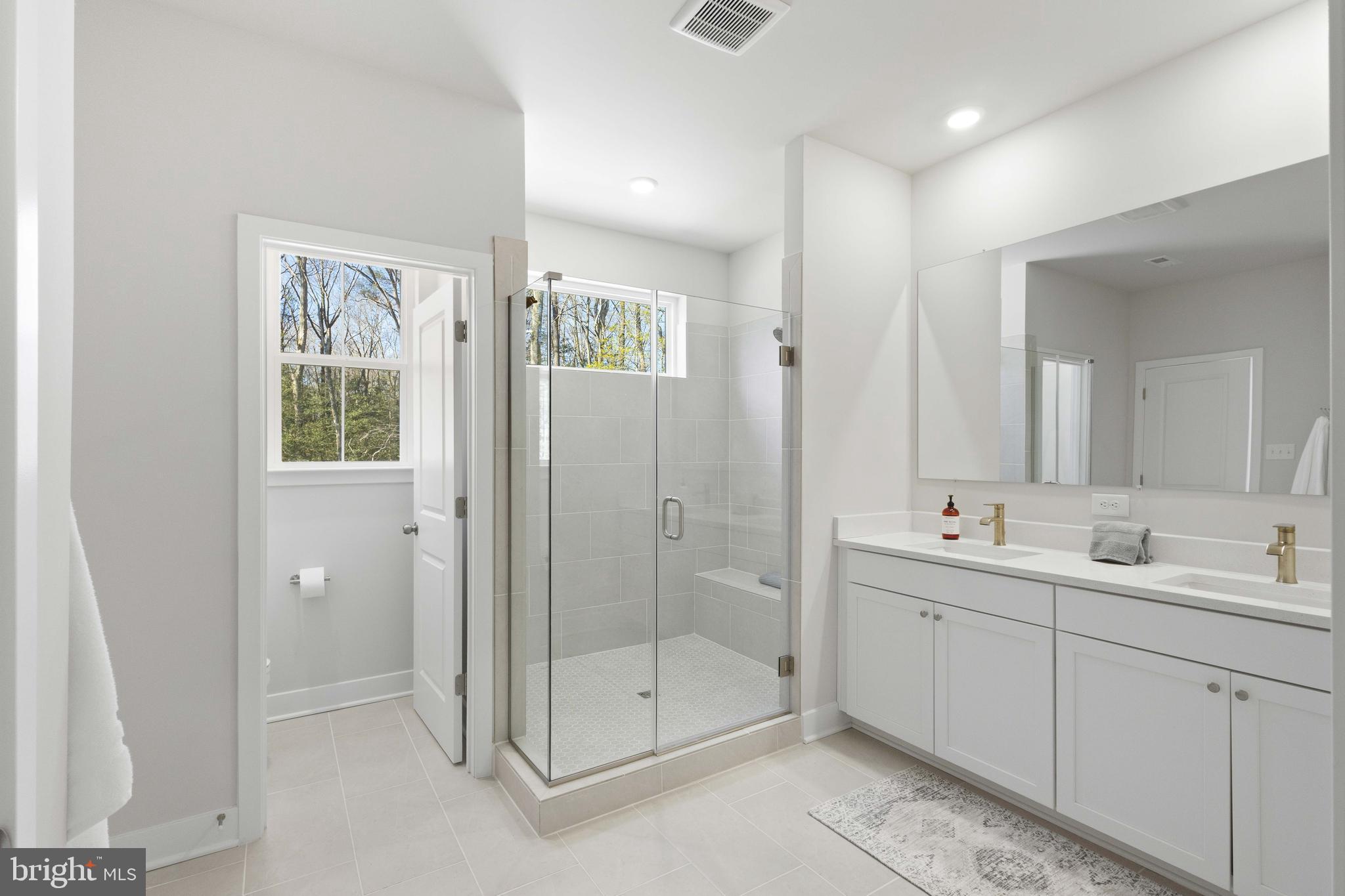 MILOS HAVEN - Residential