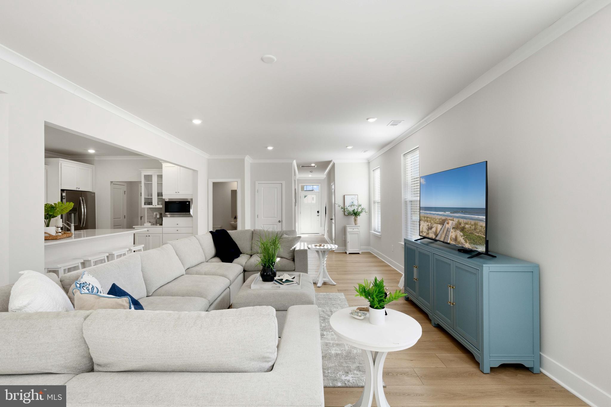 MILOS HAVEN - Residential