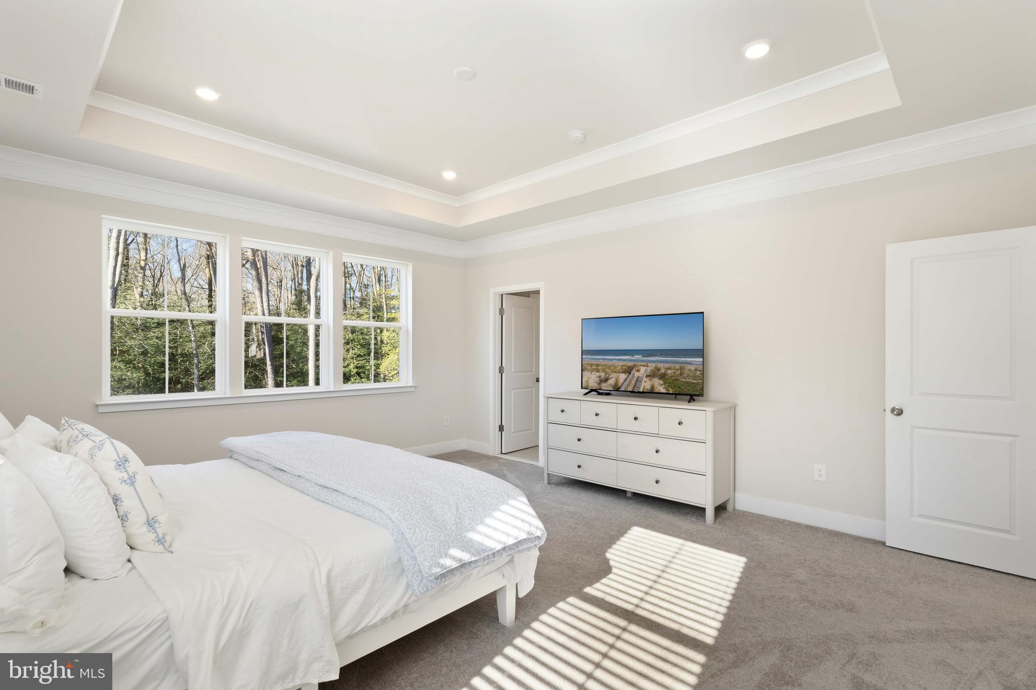 MILOS HAVEN - Residential