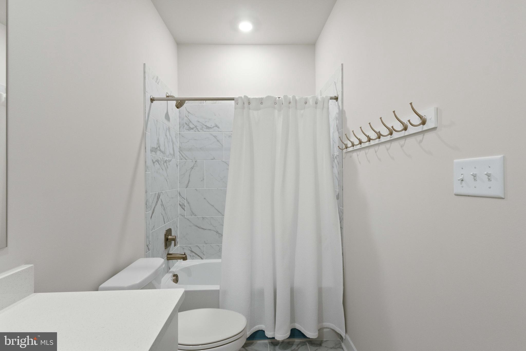 MILOS HAVEN - Residential