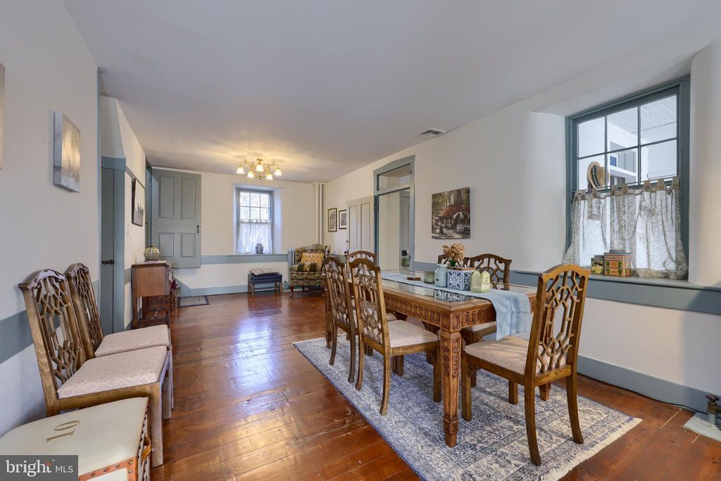 Photo of 7 Farm Lane, Lititz, PA 17543 (MLS # PALA2054412)