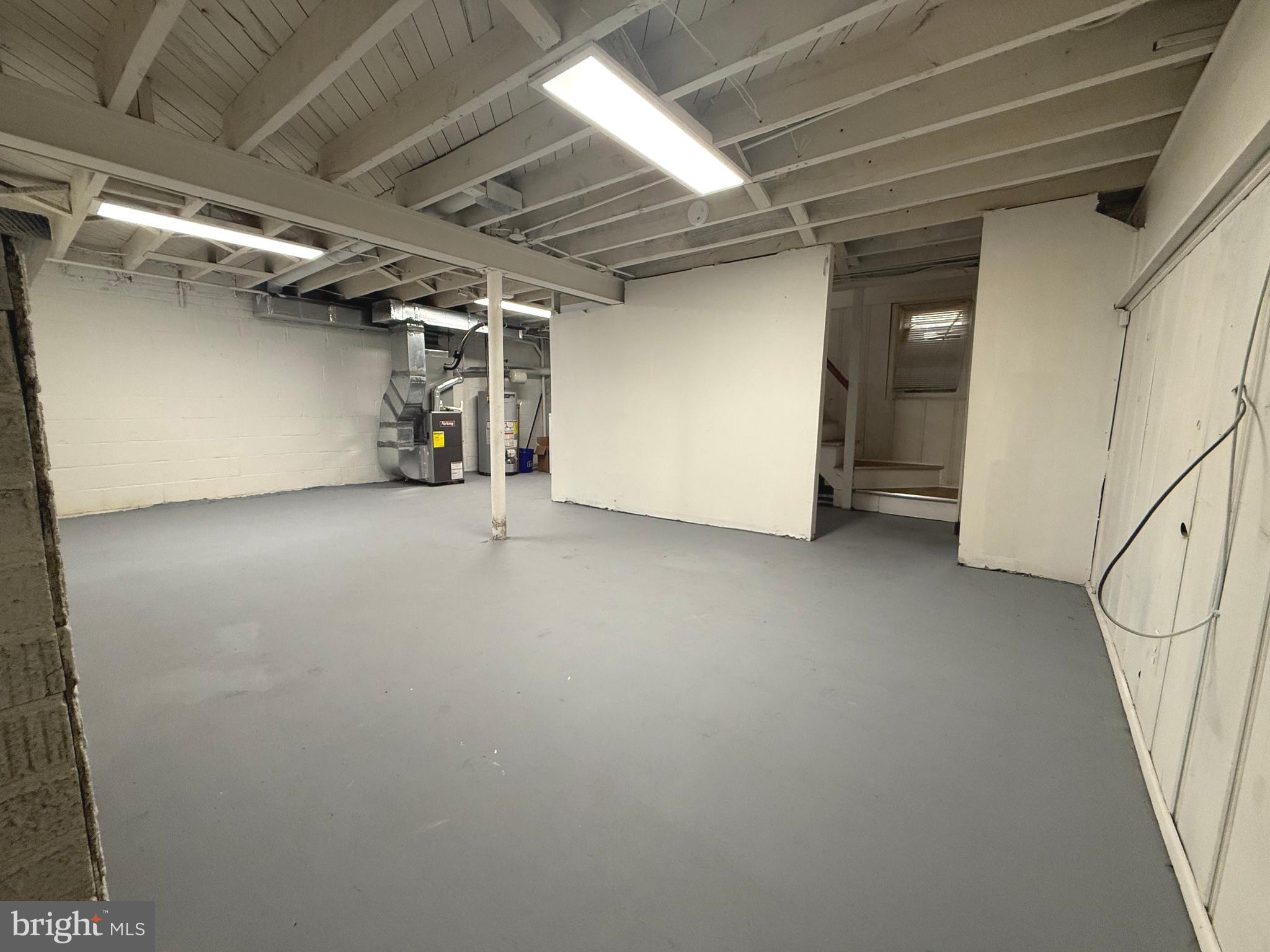 WARD 27 - Residential Lease