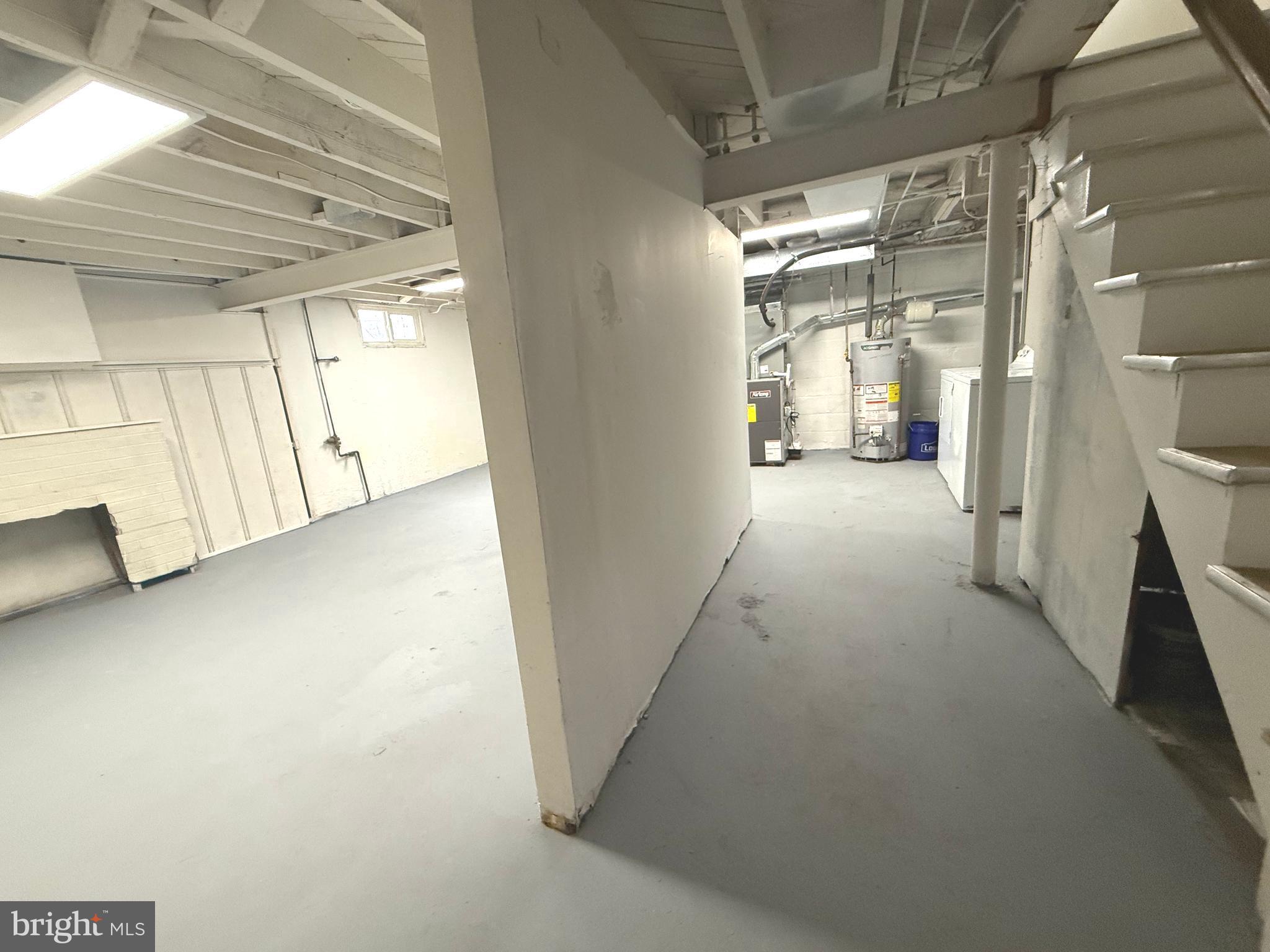 WARD 27 - Residential Lease