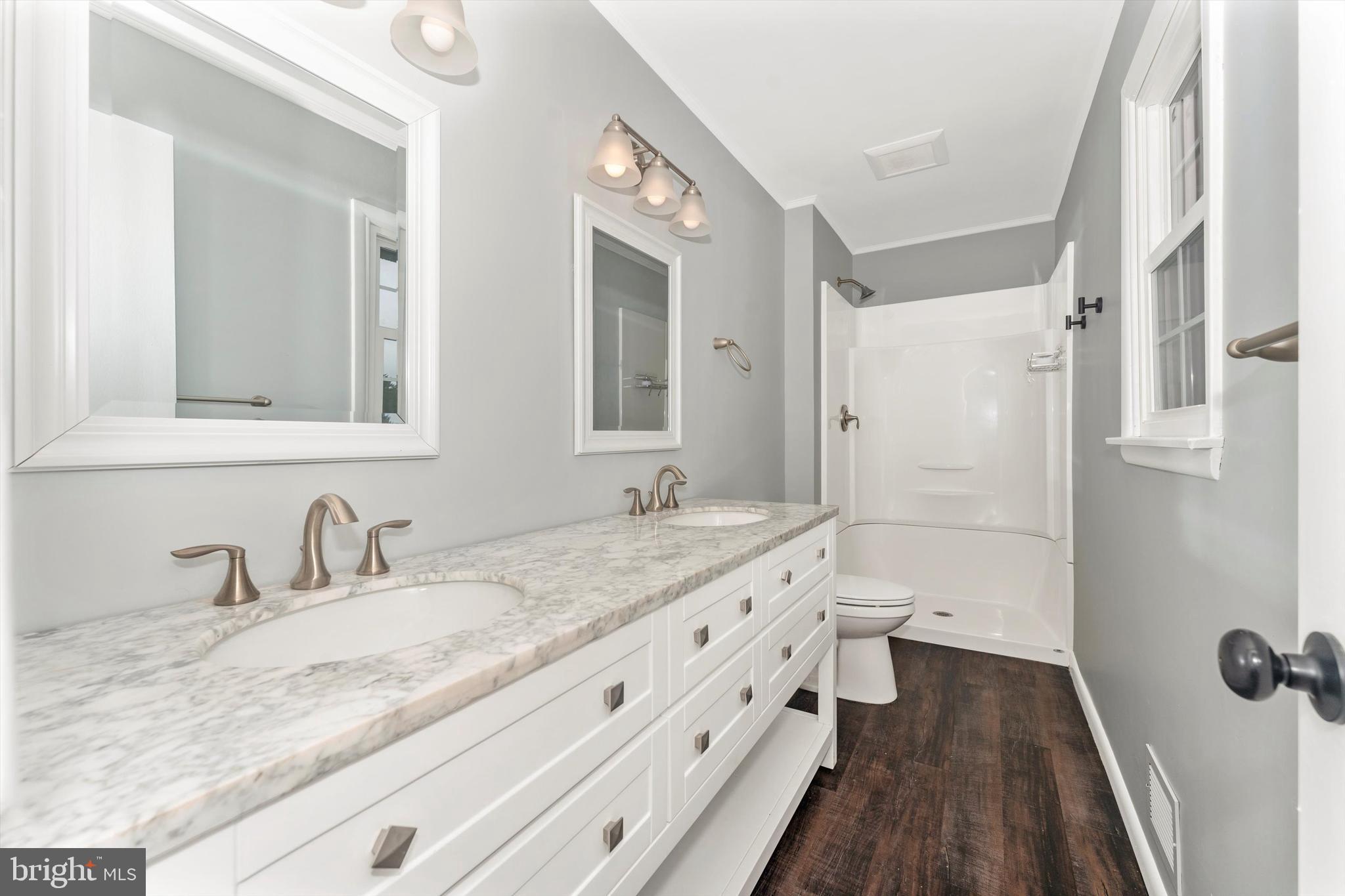 MIDDLETOWN VALLEY - Residential