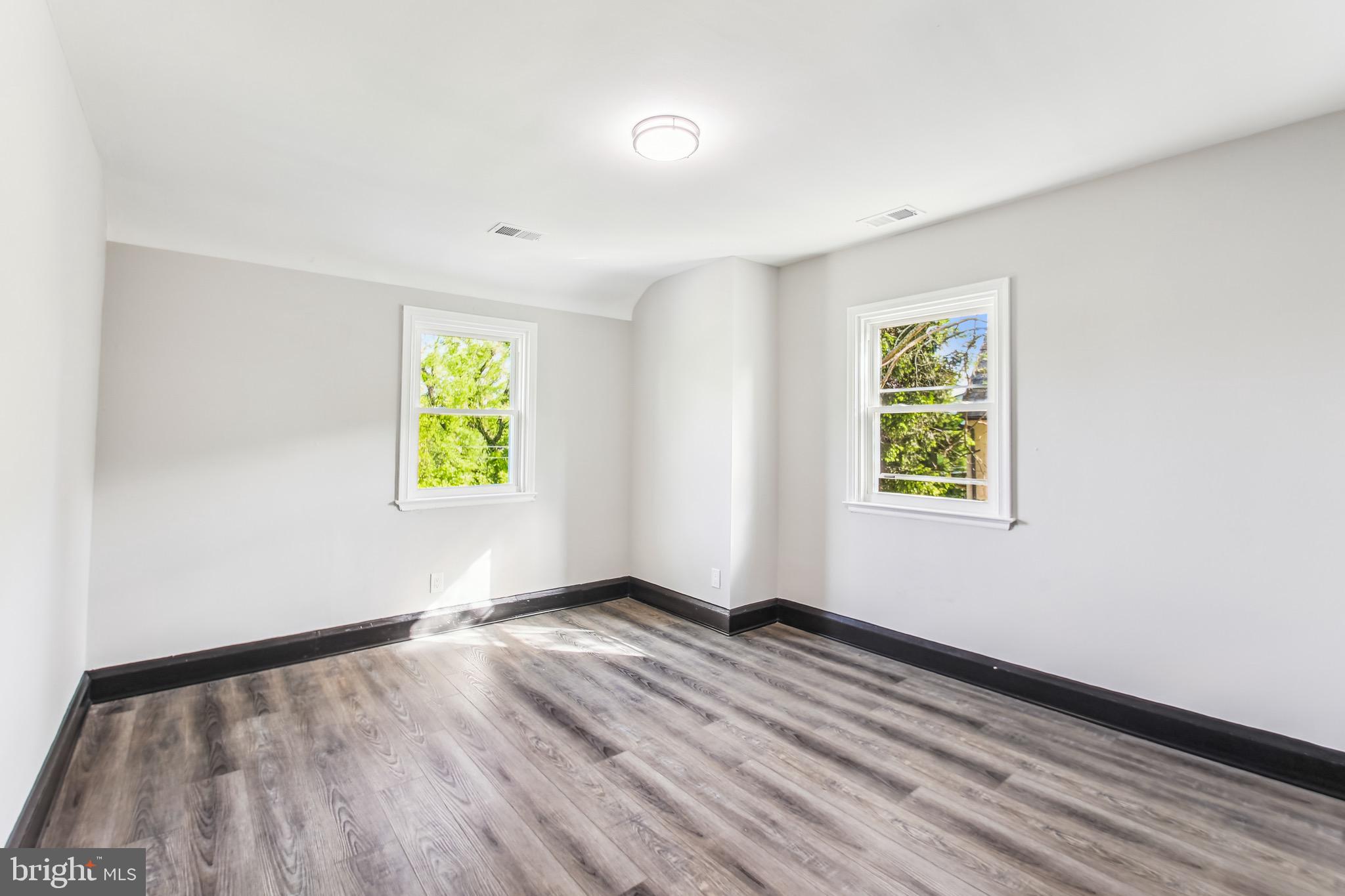 HUNTING RIDGE HISTORIC DISTRICT - Residential