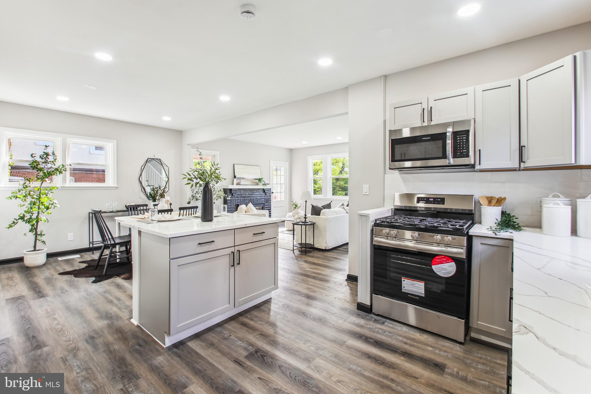 HUNTING RIDGE HISTORIC DISTRICT - Residential