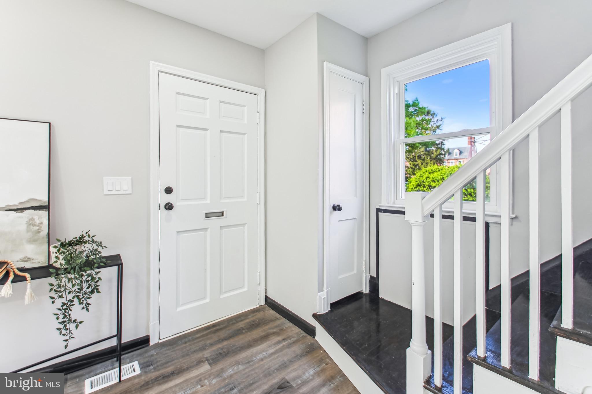 HUNTING RIDGE HISTORIC DISTRICT - Residential