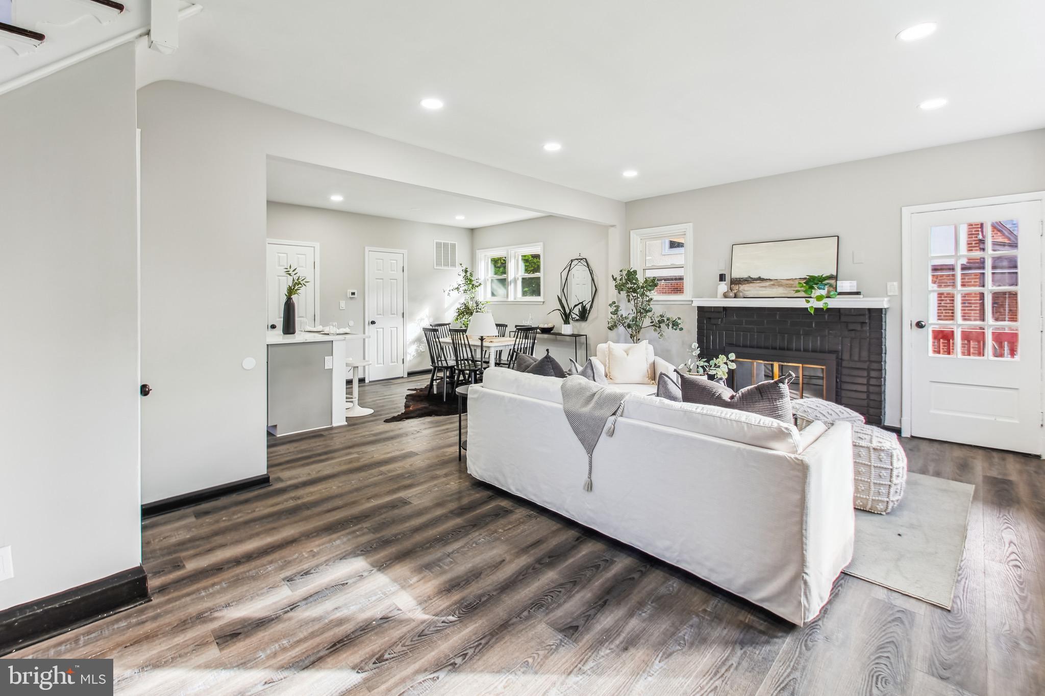HUNTING RIDGE HISTORIC DISTRICT - Residential