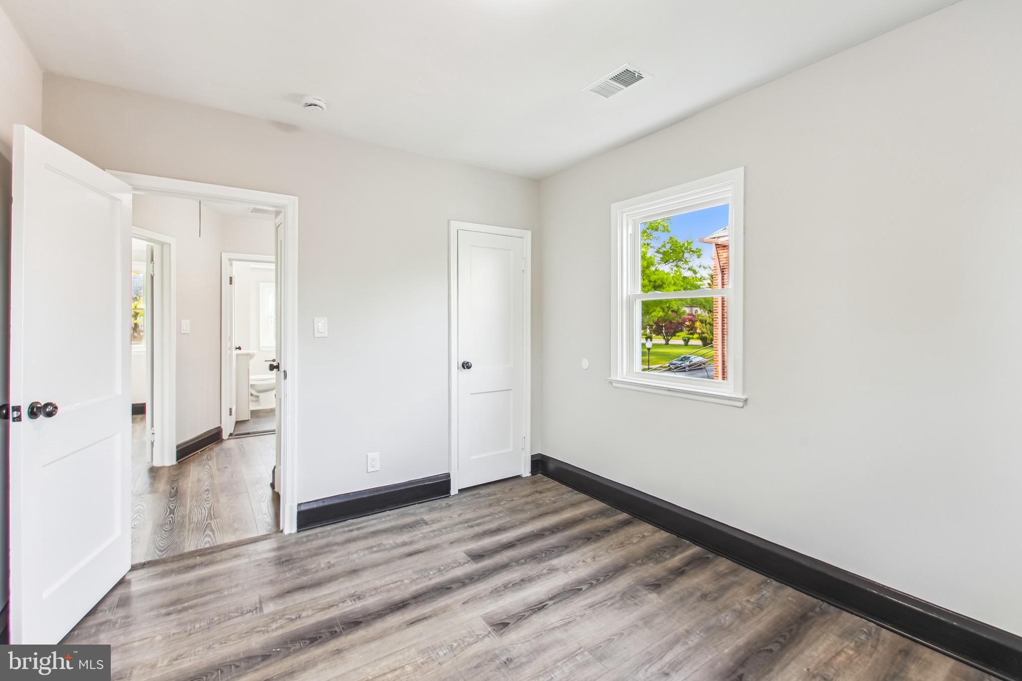 HUNTING RIDGE HISTORIC DISTRICT - Residential