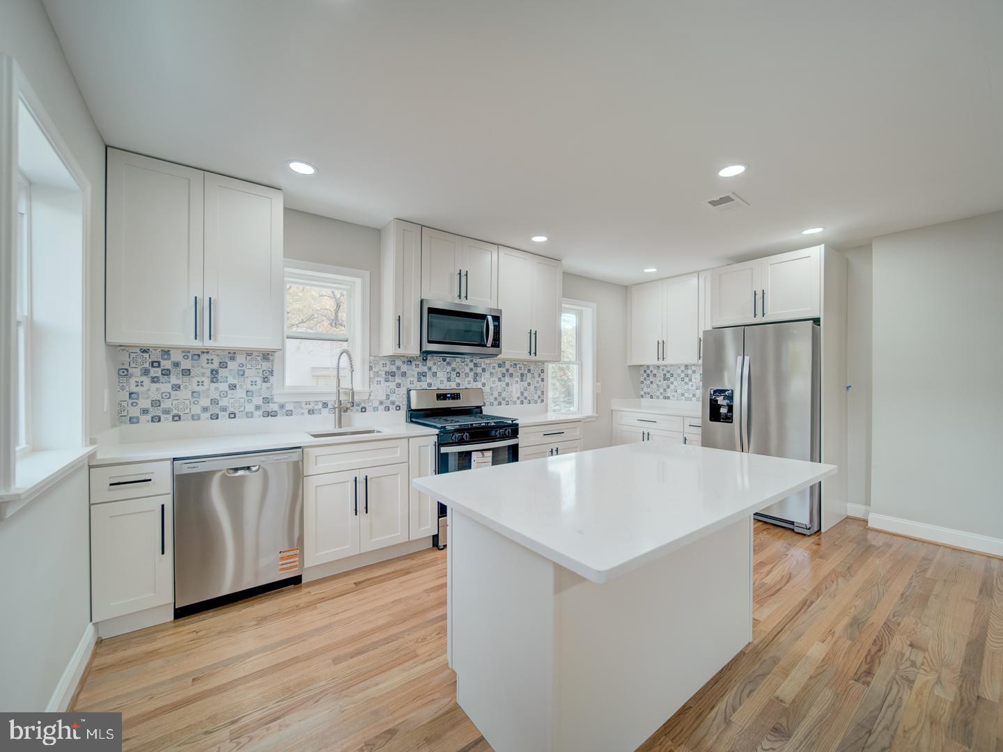 BROOKENS - Residential
