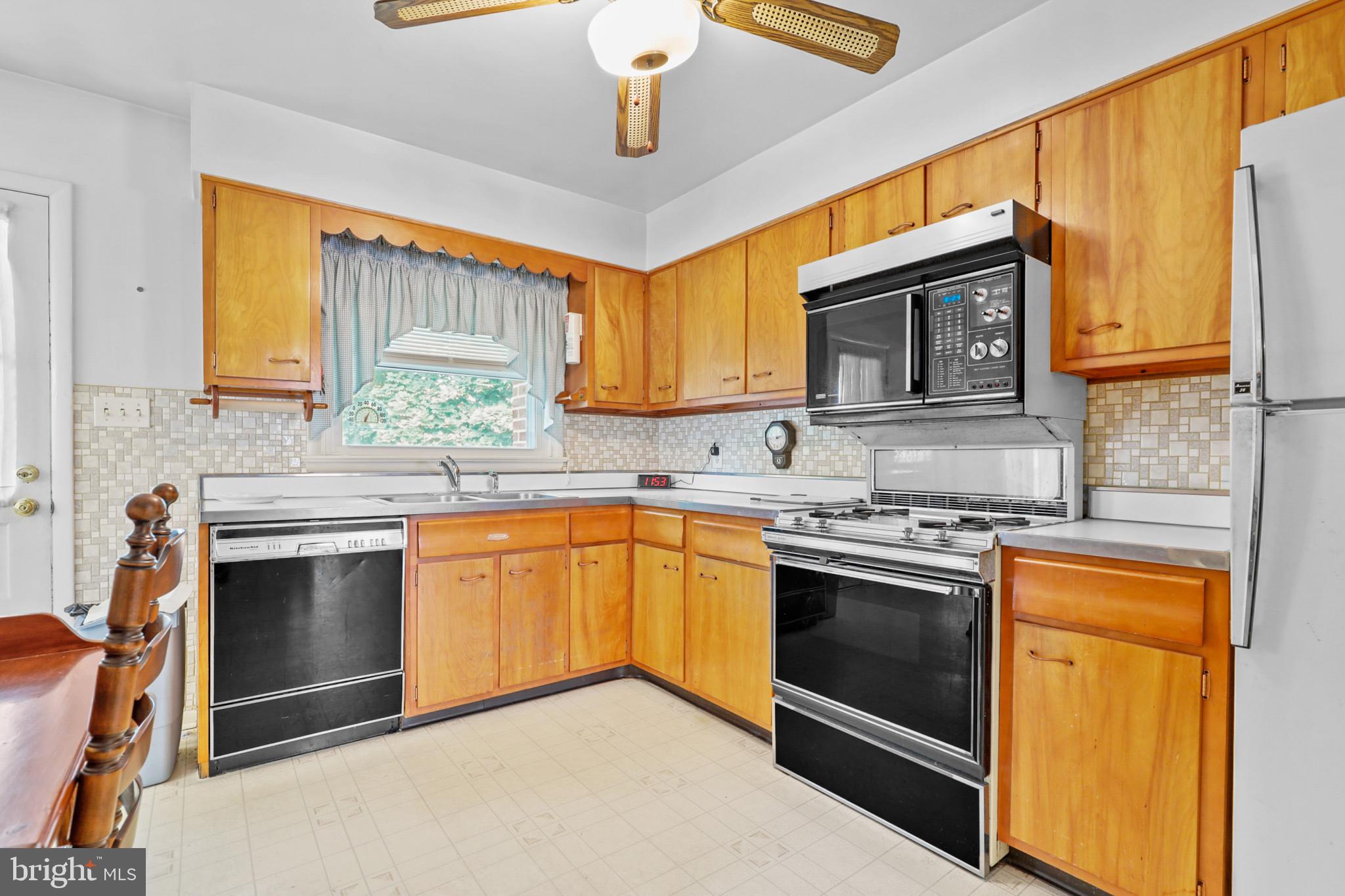 BEL AIR SOUTH - Residential