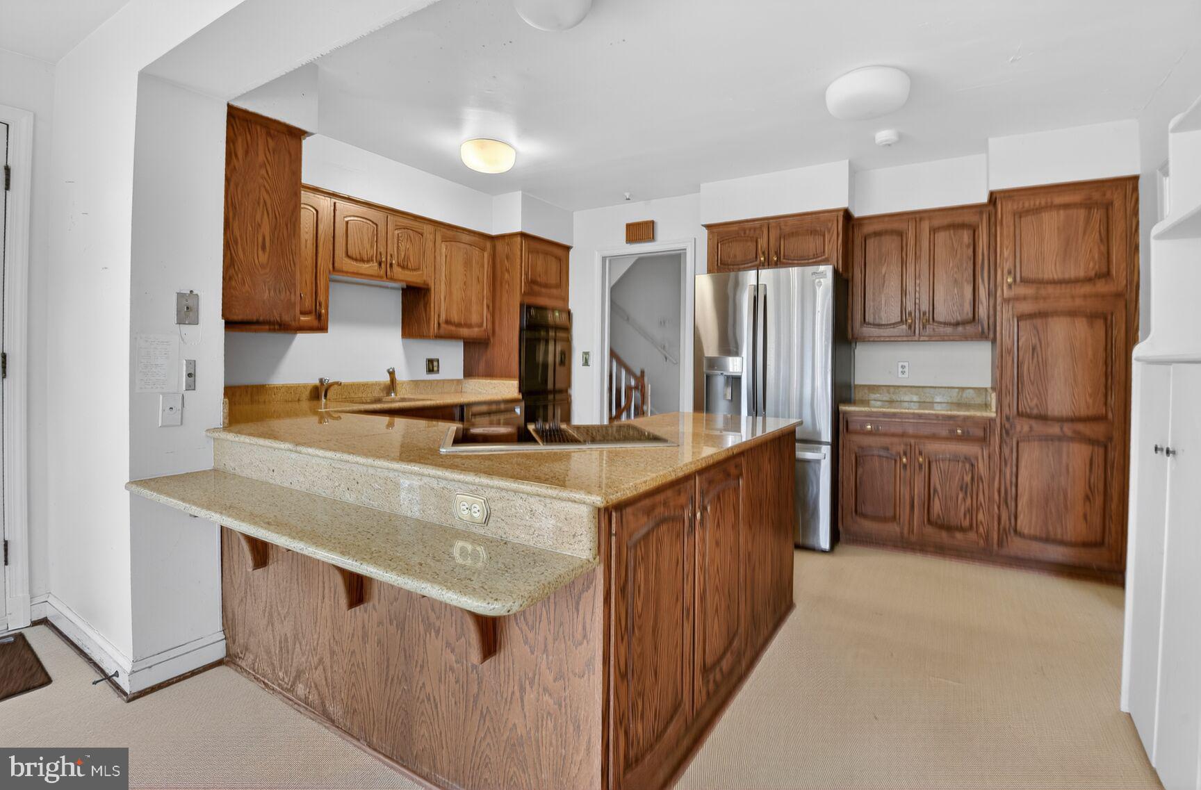 POTOMAC OUTSIDE - Residential