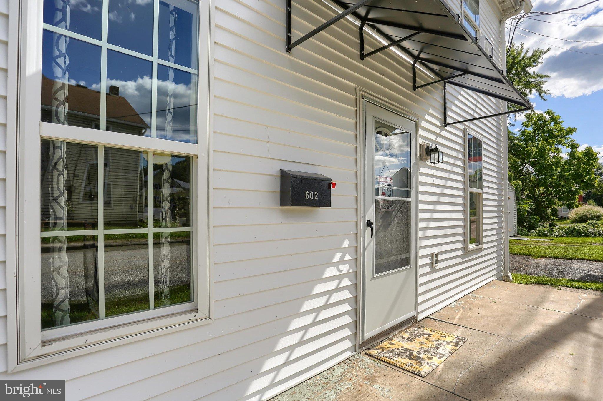 602 N MARKET STREET