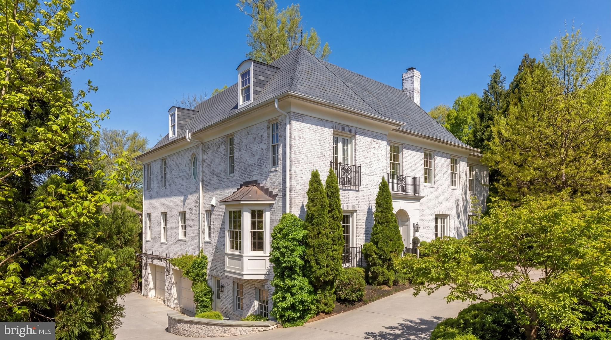 PHILLIPS PARK - Residential
