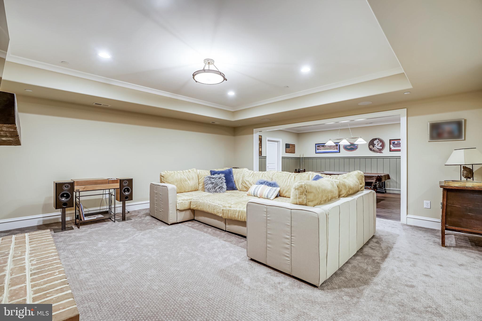 HAMPTON PARK - Residential