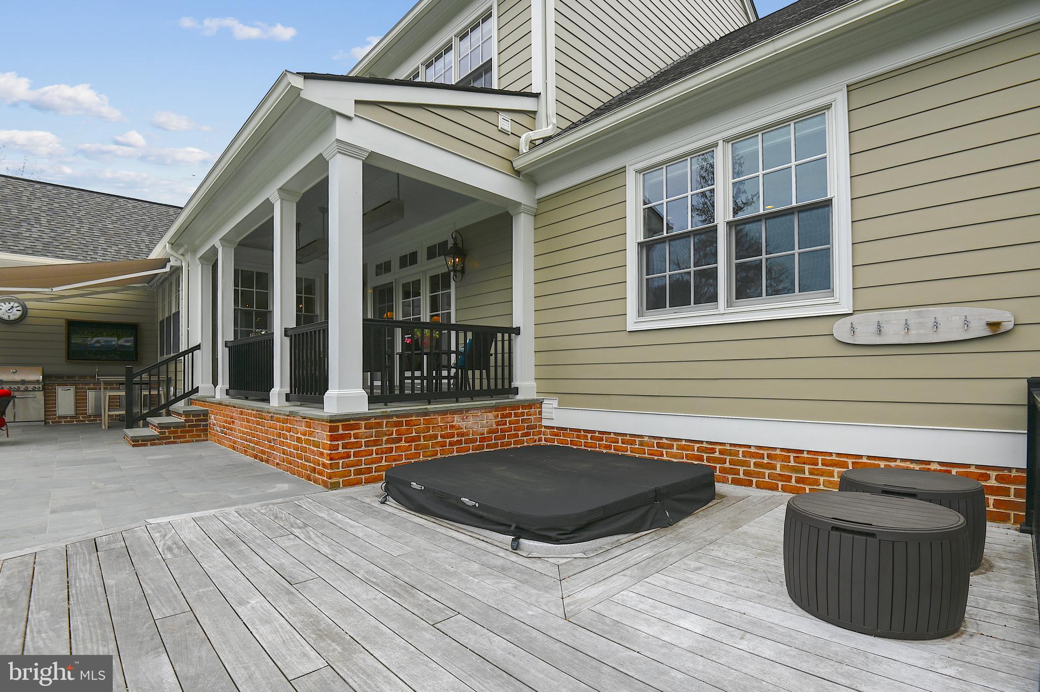 HAMPTON PARK - Residential