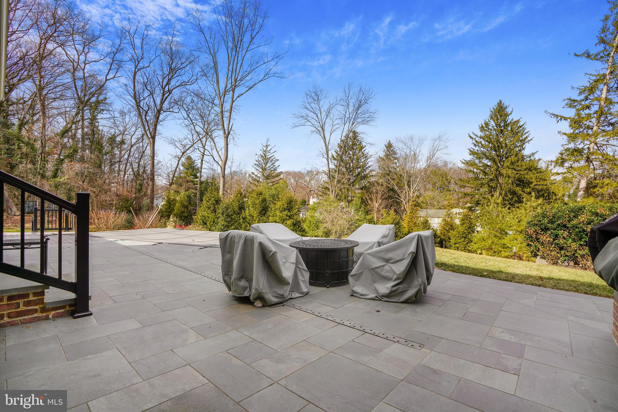 HAMPTON PARK - Residential