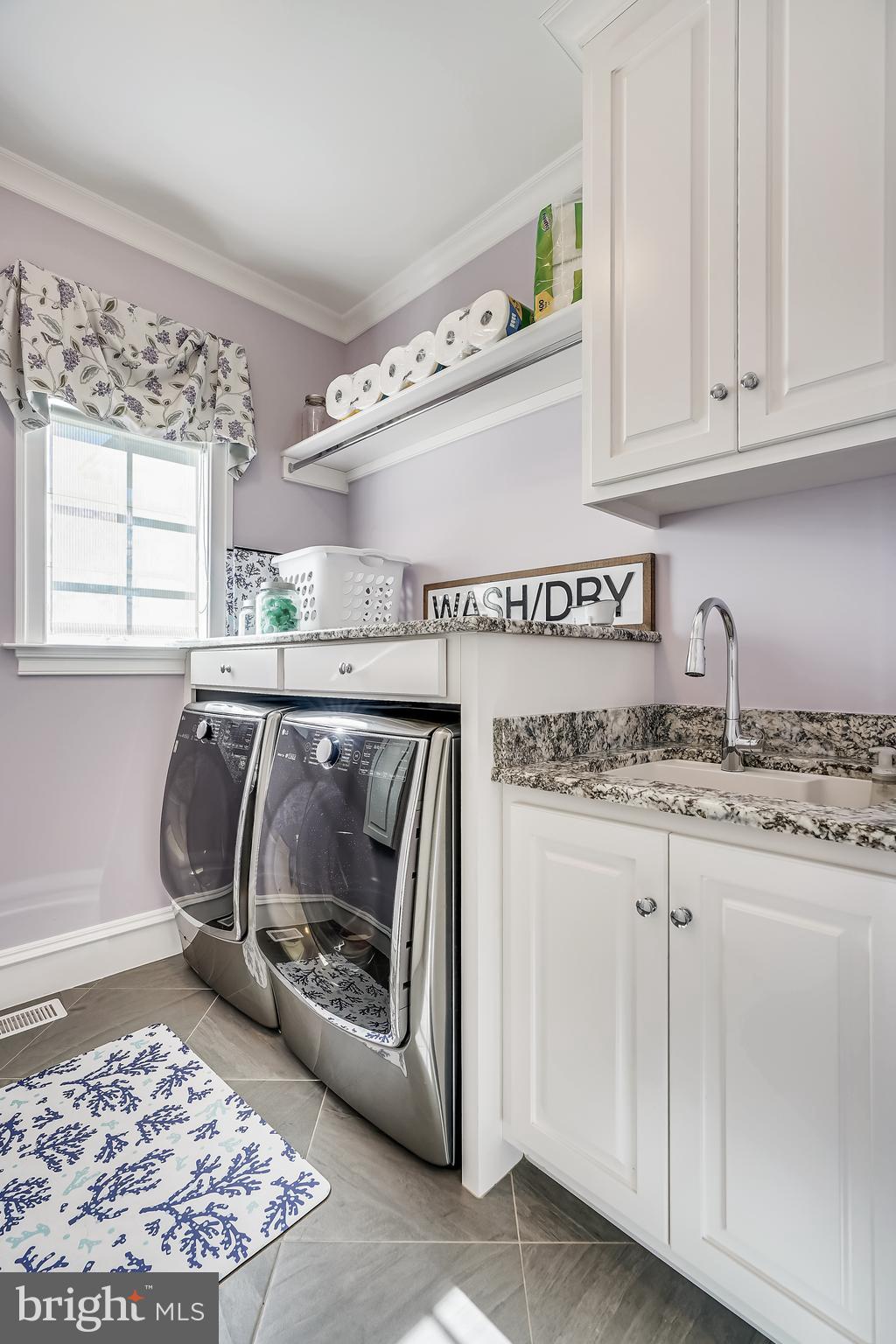 HAMPTON PARK - Residential