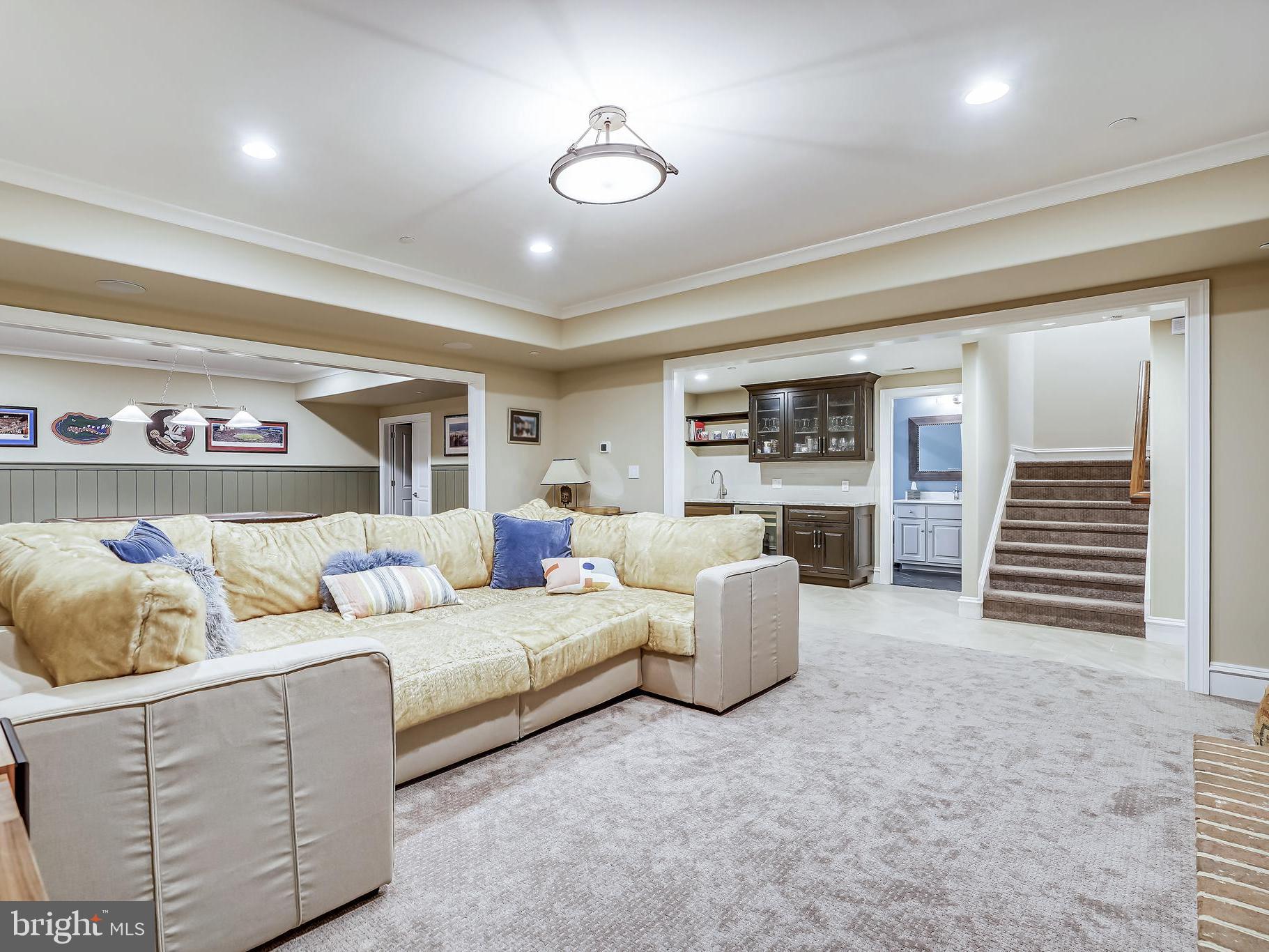 HAMPTON PARK - Residential