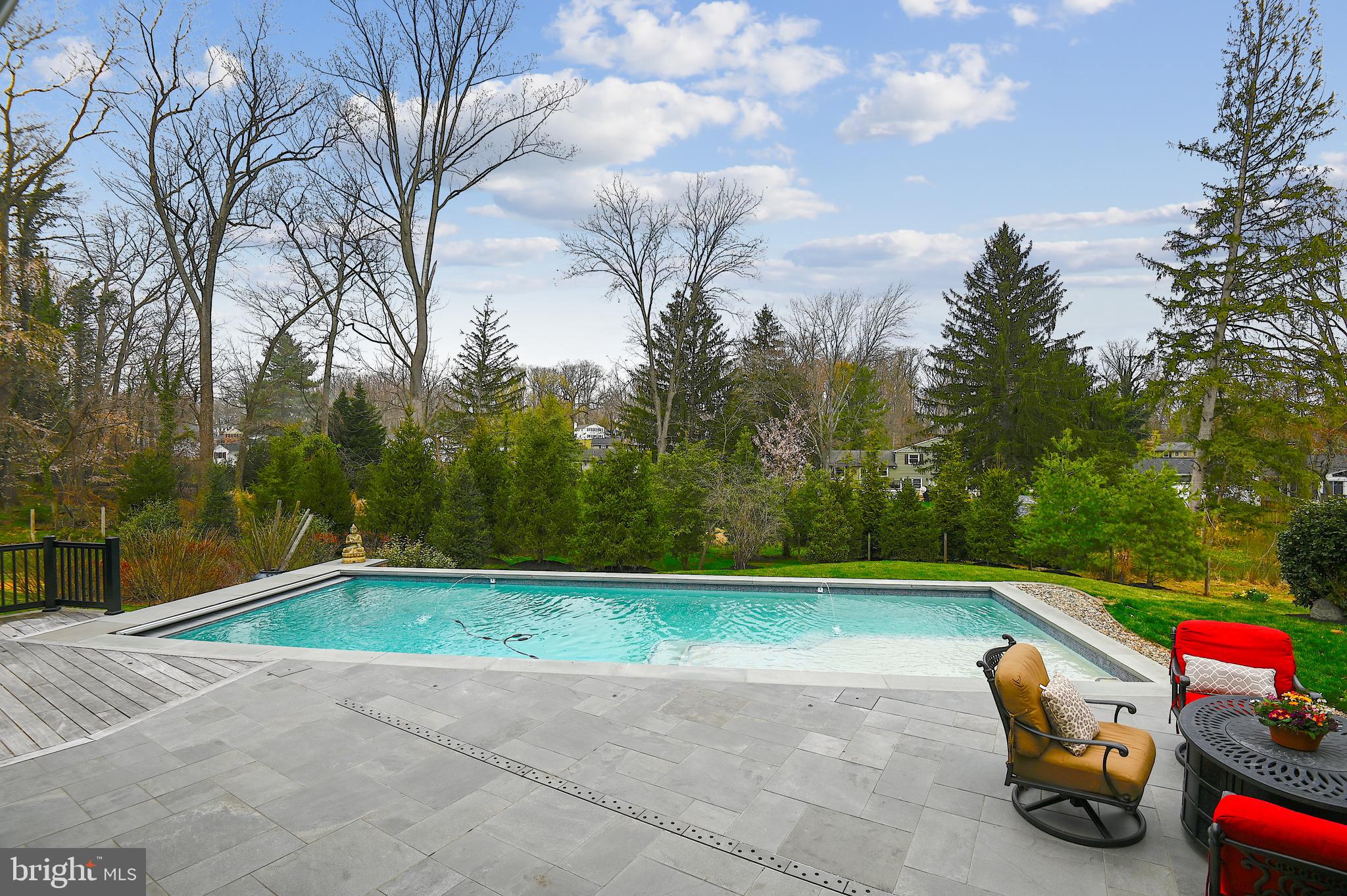 HAMPTON PARK - Residential