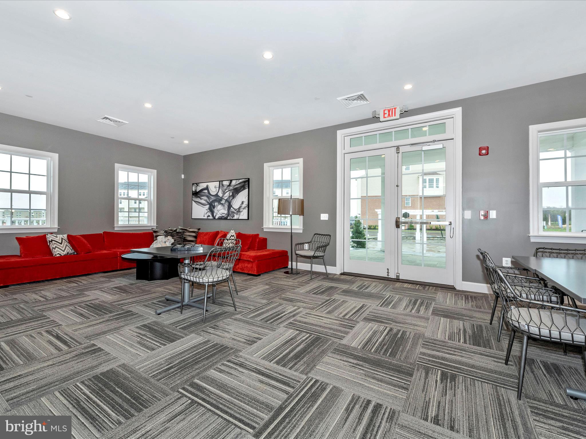 WESTVIEW SOUTH - Residential