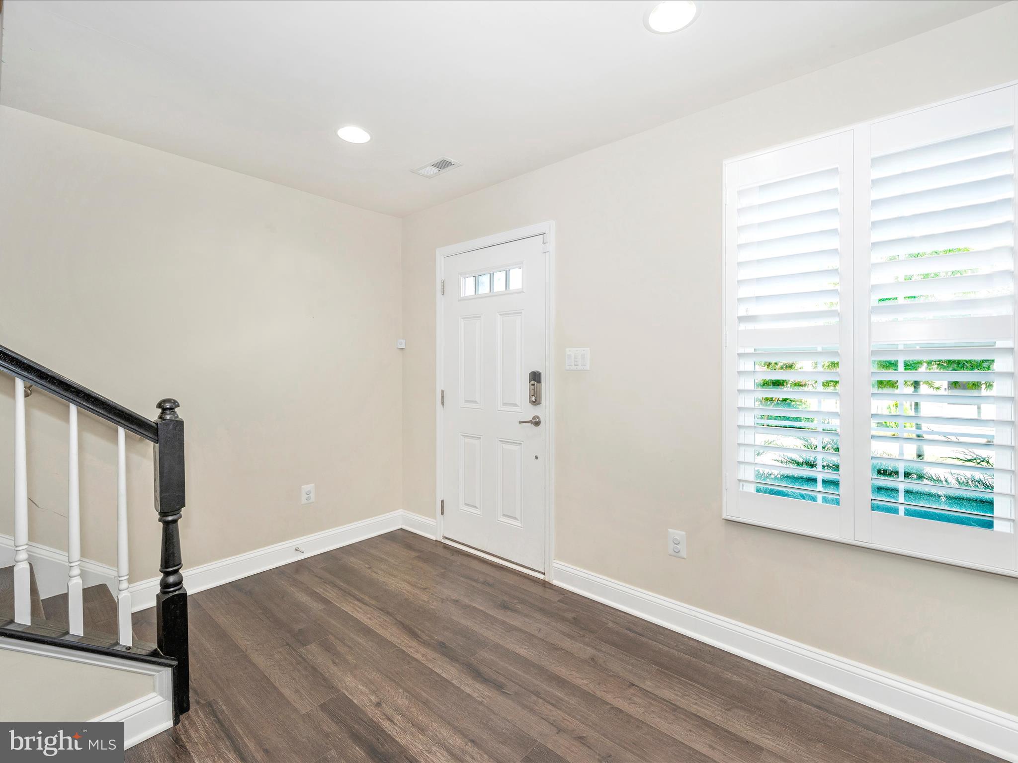 WESTVIEW SOUTH - Residential